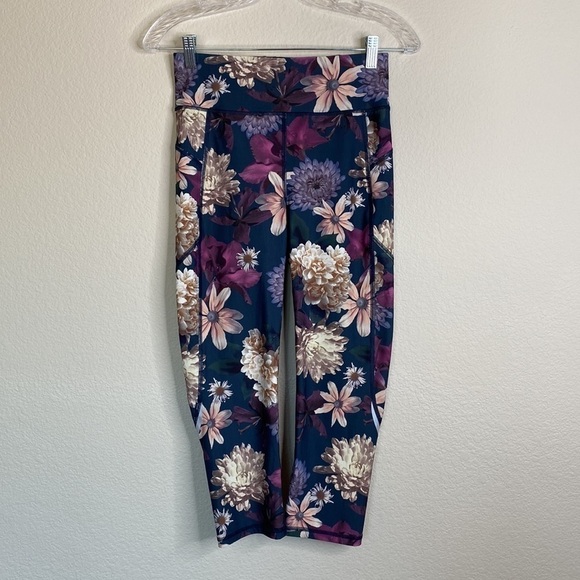Sweaty Betty zero gravity leggings crop floral small EUC - Picture 1 of 6